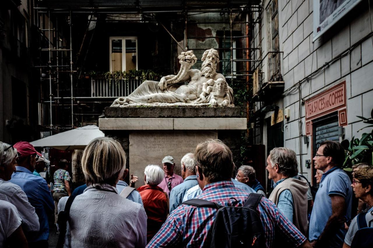 Art Suite nel Cuore di Napoli Esterno foto