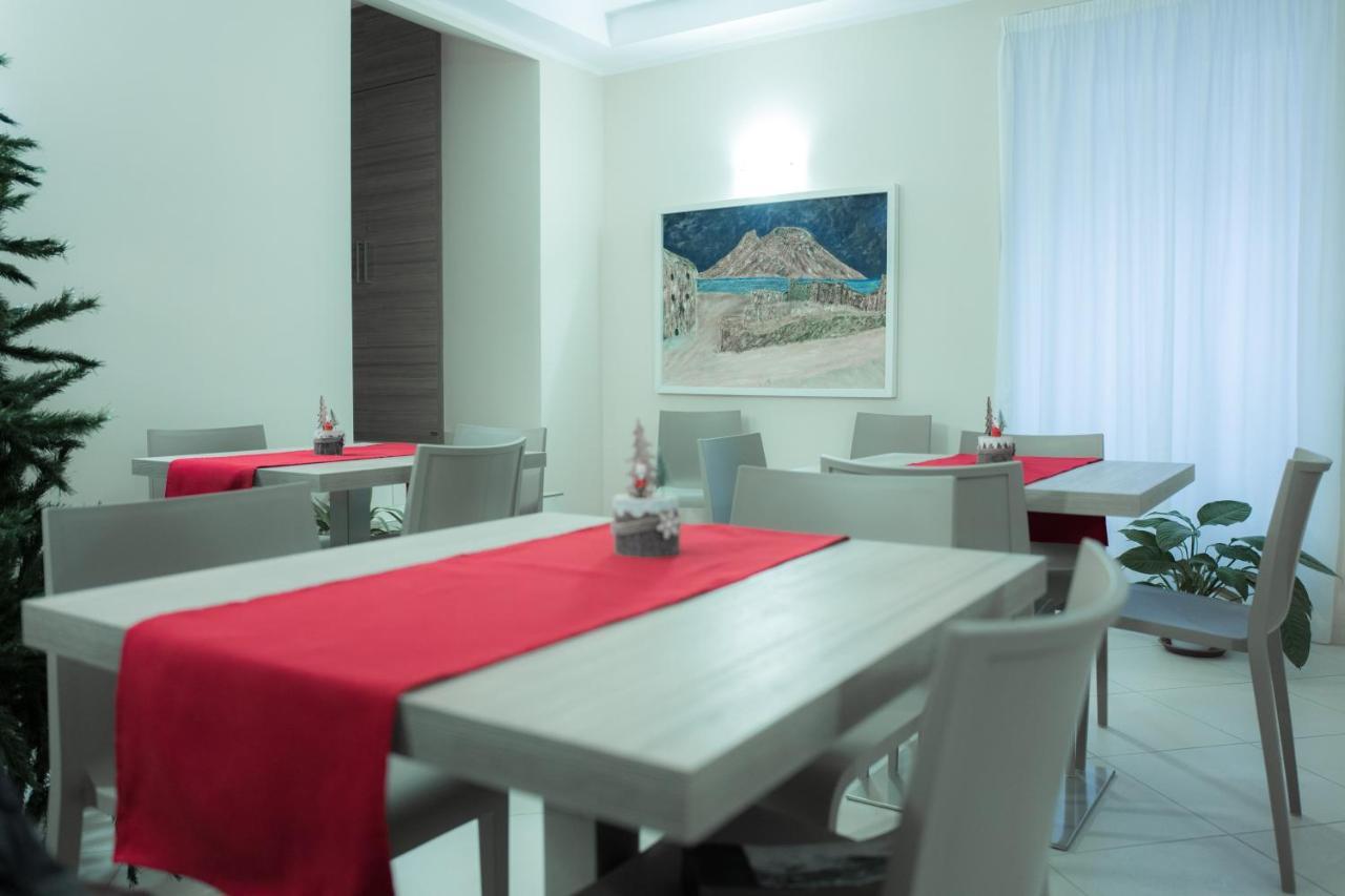 Art Suite nel Cuore di Napoli Esterno foto